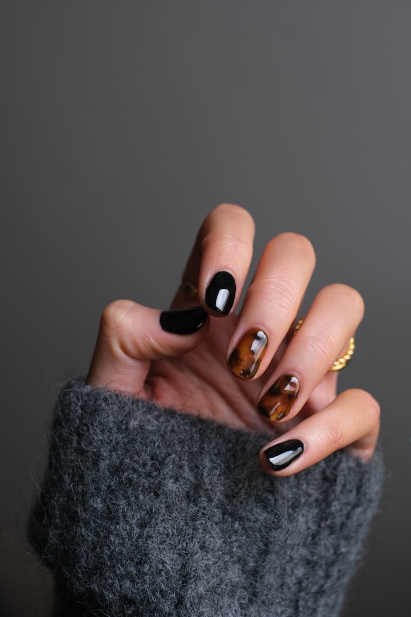 MANICURES